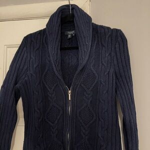 Chaps Women's navy blue sweater
Zipper front